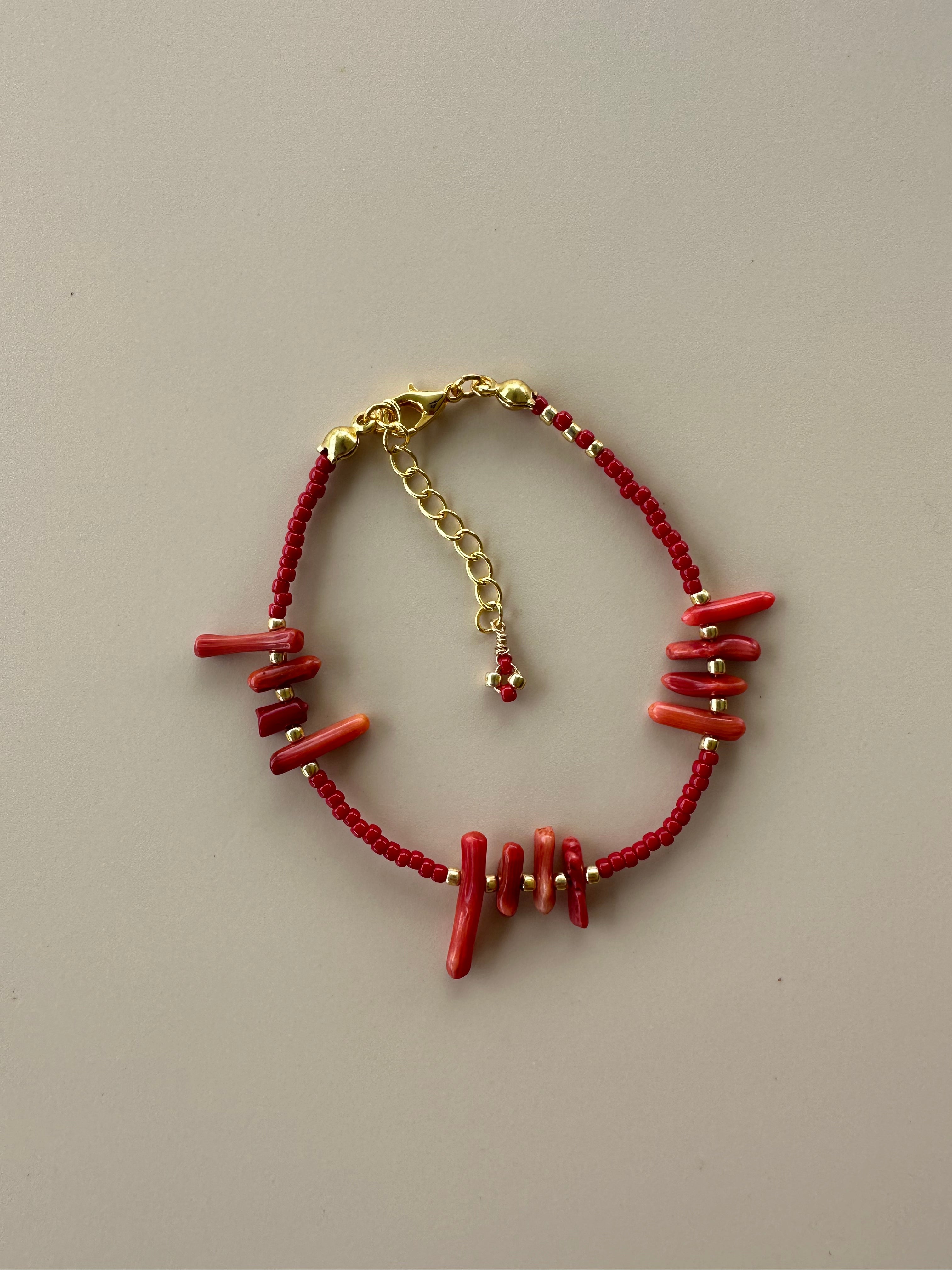 Bracelet coral store